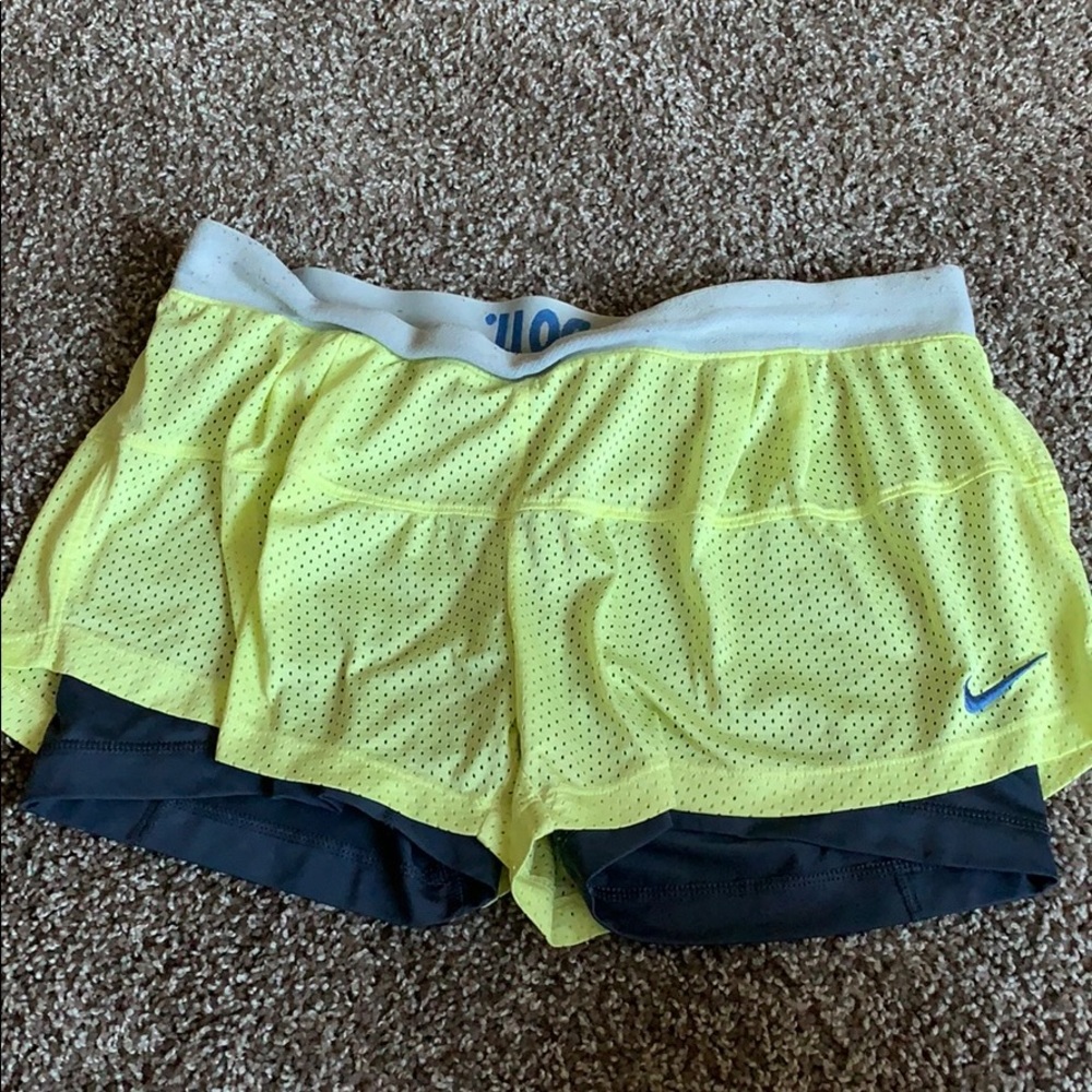 Nike Dri-Fit Althletic Shorts Size Large